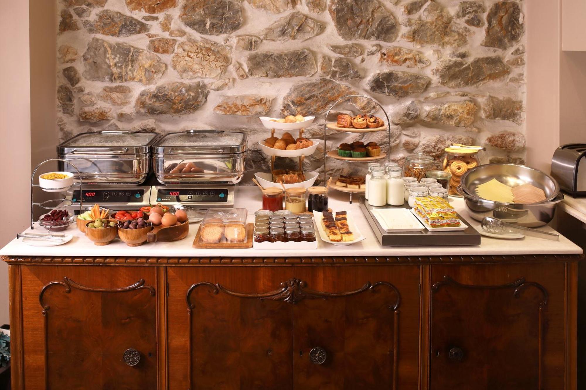 V1935 Luxurious Aparthotel Athene